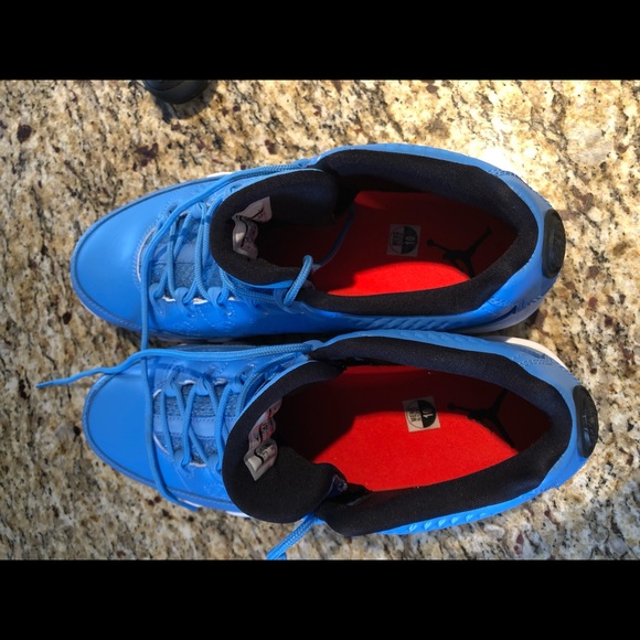 Air Jordan 9 Retro Low 'Pantone' Size 10 - Picture 3 of 3